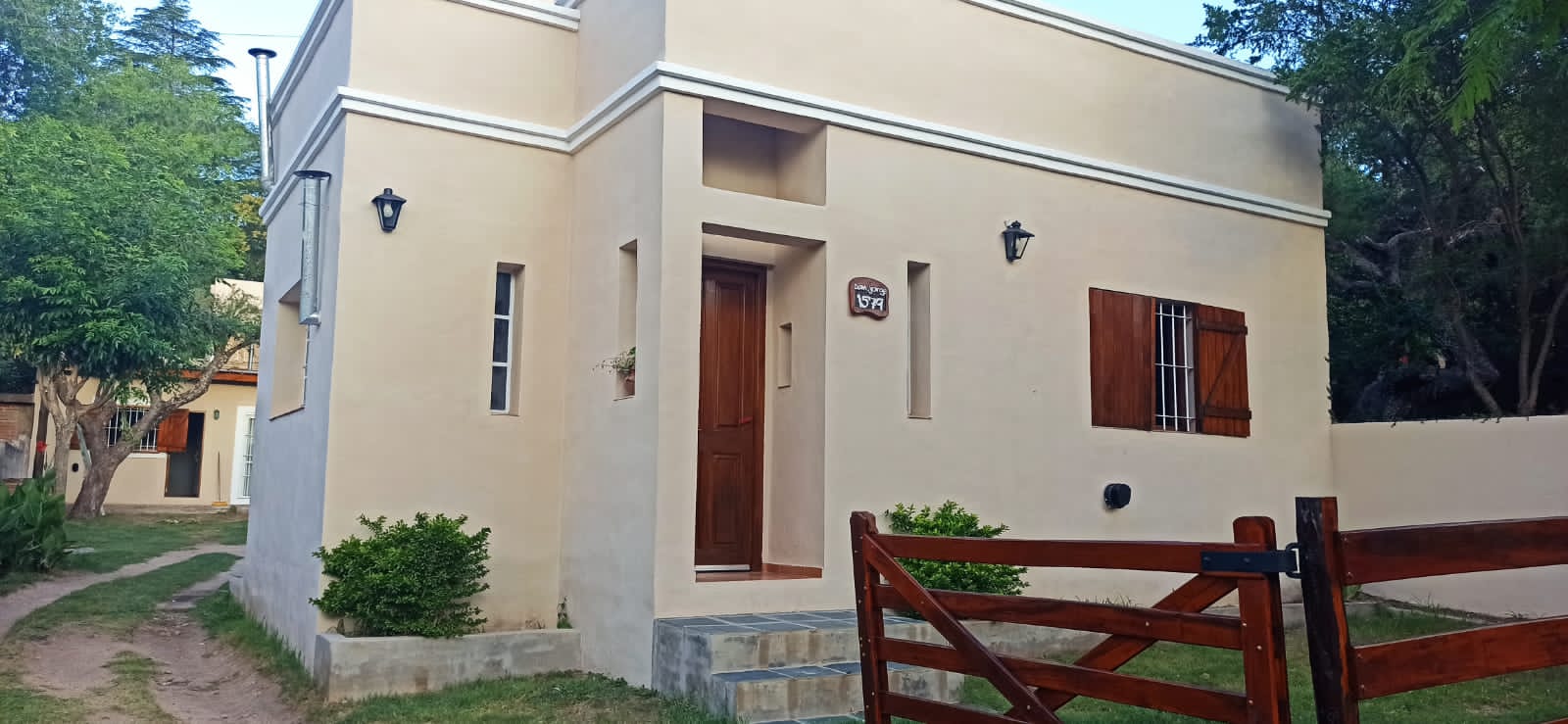 Fente de la cabaña La Dolfita